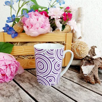 SISI hrnek 280 ml, fialová spirála , Český porcelán Dubí (Porcelánový hrnek 2. jakost)