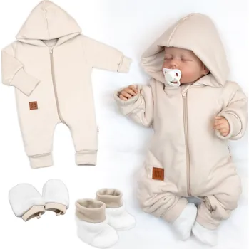 Kojenecká souprava Baby Nellys Bavlněný oteplený overálek s kapucí, rukavičky, botky, 3D sada Nature - sv. béžový Velikost: 62 (2-3m)