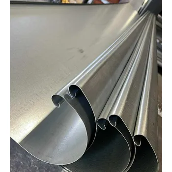 okap Nástřešní žlab s vnitřní návalkou 330/670 (okap pro nástřešní umístění - Německá varianta)