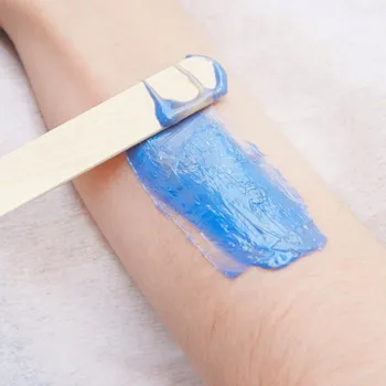 Přípravek na depilaci a epilaci VOSK NA DEPILACI HOLENÍ NOHOU OBLIČEJ BIKINI DROPSY TVRDÝ MODRÝ 100GRAMŮ