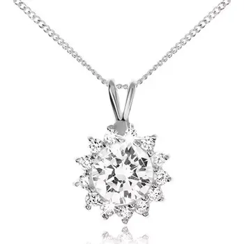 Náhrdelník Náhrdelník s čirým zirkonovým sluncem, ze stříbra 925