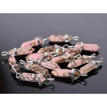 Přívěsek Magieprirody.cz Přívěsek Rodonit krystal oboustranný 30x8x8 mm #ZM155 stříbrná barva