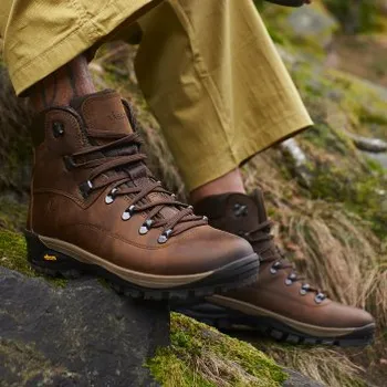 Vasky Monty hnědé, 42