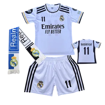 Fotbal Numberoplus Premium dětský fotbalový dres + Fotbalová šála Real Madrid - Rodrygo 11 Velikost: 9-let.(vel.128)