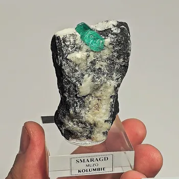 Drahý kámen Smaragd z Kolumbie 60x37