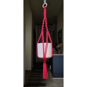 Železářství Závěs na květiny Červená