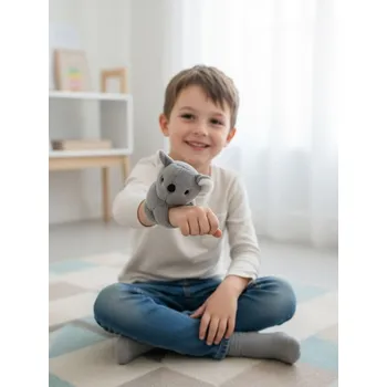 plyšák Sinsay - Plyšová hračka s držadlem na ruku - šedá - 292HZ-09X - 292HZ-09X-ONE