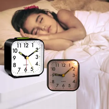 Hodiny BUDÍK HODINY ČERNÉ KŘEMENNÉ PLYNOUCÍ TICHÉ PERFECT