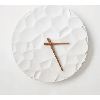 Hodiny ODLITO Betonové nástěnné hodiny Měsíční kráter 50 cm – bílá, hnědé ručičky