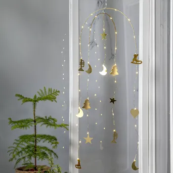 Vánoční dekorace Závěsná světelná LED dekorace výška 90 cm Star Trading Dream - zlatá bílá