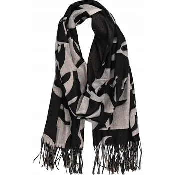 Obraz Agrafka šála černá 180 cm - žena