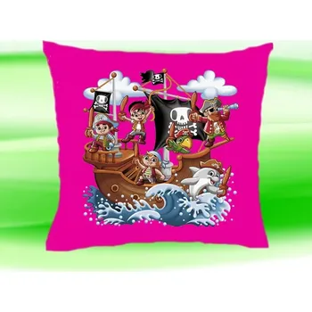 Dekorativní polštářek Polštářek piráti námořníci koráb loď růžový (dětský polštář 35x35 cm s piráty)