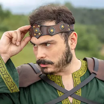 Výprodej Kožená čelenka „Válečný král“ s kovovými cvočky - Outlet