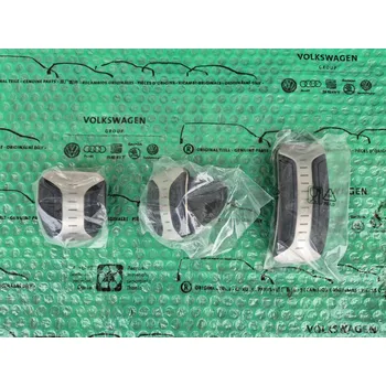 Originální díl Seat sportovní hliníkové pedály Seat Leon s manuální převodovkou 5F0064200