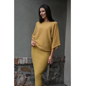 Dámský svetr HOŘČICOVÉ ÚPLETOVÉ TRIČKO S NETOPÝŘÍMI RUKÁVY PECA del SOL