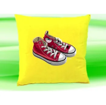 Dekorativní polštářek Polštářek červené tenisky 35x35 cm žlutý (polštář s teniskami 35x35 cm )