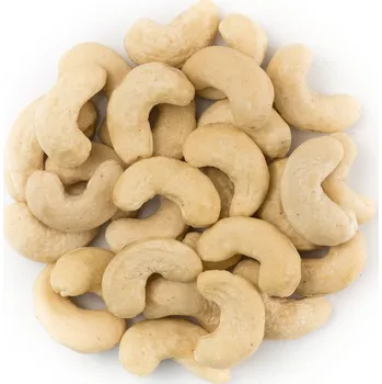 Kešu ořechy W320 naural 500 g