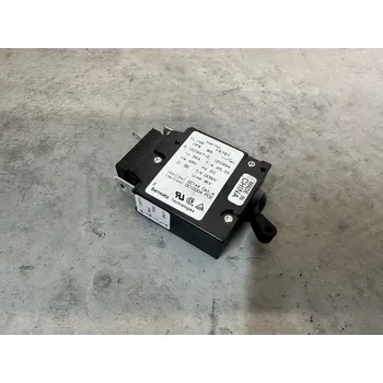 Jistič DANAPO 1P jistič - vypínač - přepínač páčkový Sensata 65V 30A