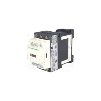 Stykač Stykač 3-pólový Pomocné kontakty NC, NO 24VDC 12A NO x3 DIN