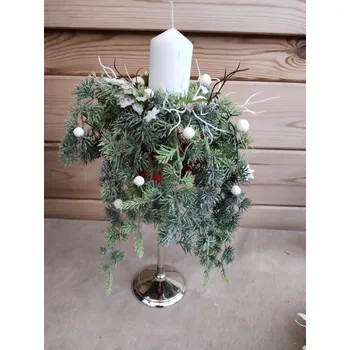 Svícen Vánoční svícen ve skleněné číši