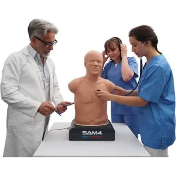Figurína SAM4 figurína/torzo určené pro tréninku auskultace