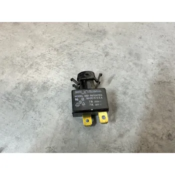 Jistič DANAPO Tepelný jistič MB1 s resetem - ochrana proti přepětí Varianta: MB1 7A