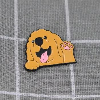 Hnědý pejsek s vyplazeným jazykem