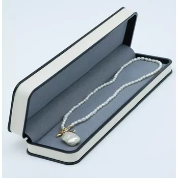 Náhrdelník Perlový NÁHRDELNÍK - WHITE BAROC Zlatá