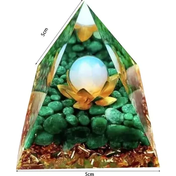 Krystalová orgonitová pyramida 5 cm | dekorace - Typ 22