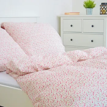 Povlečení Francouzské krepové povlečení KVÍTKY ČERVENÉ Zapínání: knoflík, Velikost polštáře: 2x70x90, Velikost přikrývky: 200x240