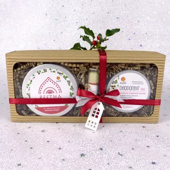 Kosmetická sada Cesmínová sada kosmetiky šampon a deodorant (Dárková sada kosmetiky vánoční s cesmínou)