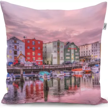 Polštář Sablio Polštář Barevné domky na pobřeží - 50x50 cm