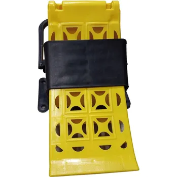 Zajišťovací klín kola Klín zakládací pod kola velký 500x200 žlutý komplet s držákem