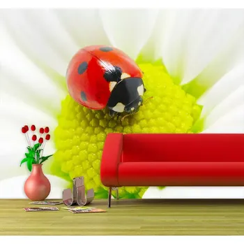 Tapeta Sablio Tapeta Beruška na květu - 125x75 cm