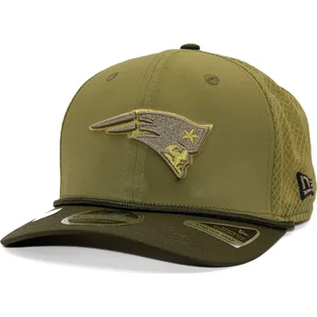Kšiltovka Kšiltovka New Era - NFL25 "Salute to Service" - 9SEVENTY Stretch-Snap - New England Patriots velikost One Size (56-59 cm)