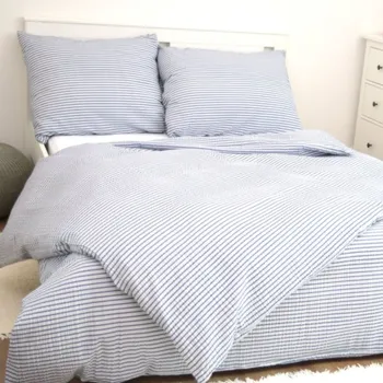 Povlečení Francouzské krepové povlečení Pruhy modré Zapínání: zip, Velikost polštáře: 2x50x70, Velikost přikrývky: 200x200 Šev uprostřed