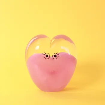 Studio Arhoj Skleněná figurka Crystal Blob Be Mine