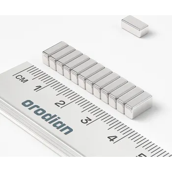 Dekorativní magnet orodian.cz Neodymový magnet kvádr 8×4×3 mm - N38