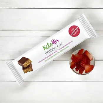 Keto dieta Proteinová tyčinka s příchutí jahody