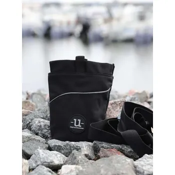 Krmivo pro koně UHIP Taška na pamlsky Goodie UHIP, malá, černá