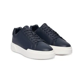 Pánské tenisky Sneakersy Calvin Klein Chunky Cupsole Laceup Lth Bt Aop HM0HM02070 Tmavomodrá 44