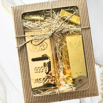 Dárkový potravinový koš Zlatý dárkový balíček