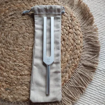 Příslušenství k hudebnímu nástroji Terapeutická ladička 531 Hz Genesis hliník CZ