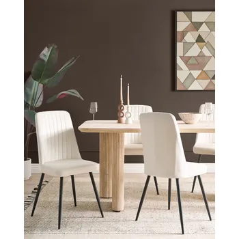 Jídelní židle Sada 4 jídelních židlí potah z krémově bílého sametu černé železné nohy bez područek moderní skandinávský styl Beliani