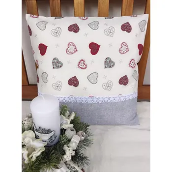 Povlak na dekorativní polštářek Povlak na polštář 40 x 40 cm – vánoční srdíčka v vločky v kombinaci s šedou | Ruční výroba z bavlny