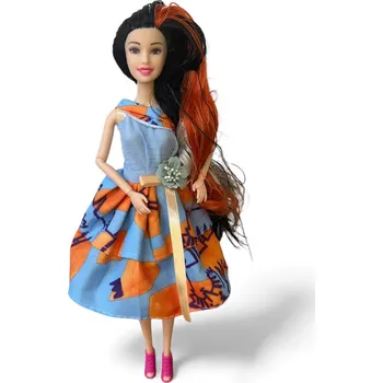 Módní panenka v šatech (Spring is coming)