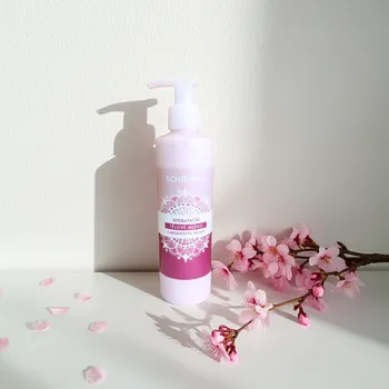 Tělové mléko SCHMINKA Tělové mléko Sakura - 250 ml