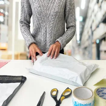 Obálka Bílé kurýrní plastové obálky B3 400 × 500 mm, balení 50 ks