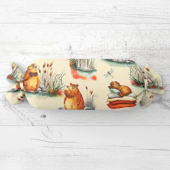 Dekorativní polštářek Dětský polštář válec bonbon Sandra SA-710 Kapybary na krémovém 15x40 cm