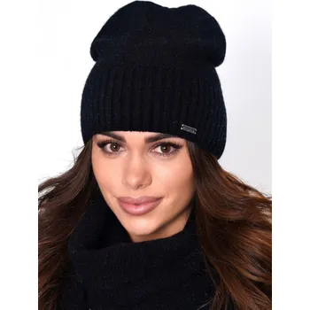 Čepice DÁMSKÁ ČEPICE P-014 černá Univerzální